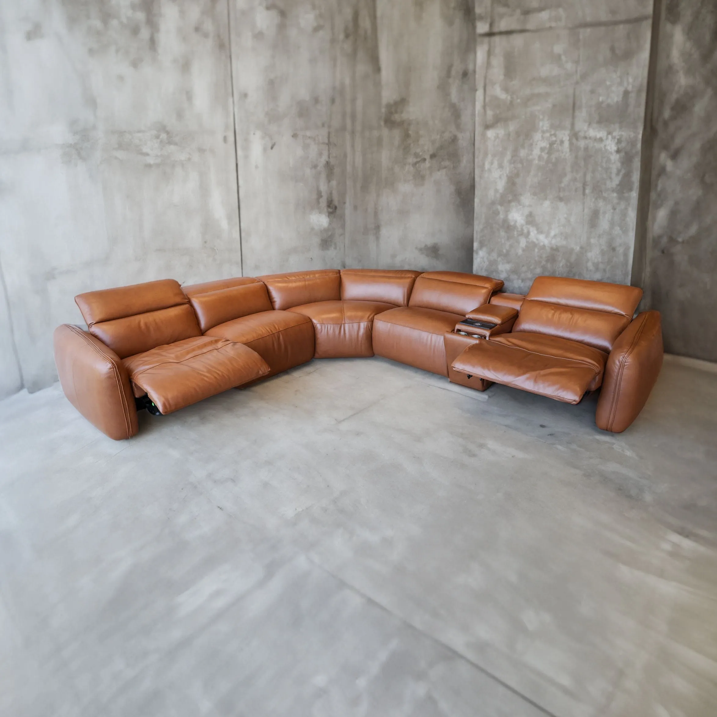 Bentley Reclining Sectional