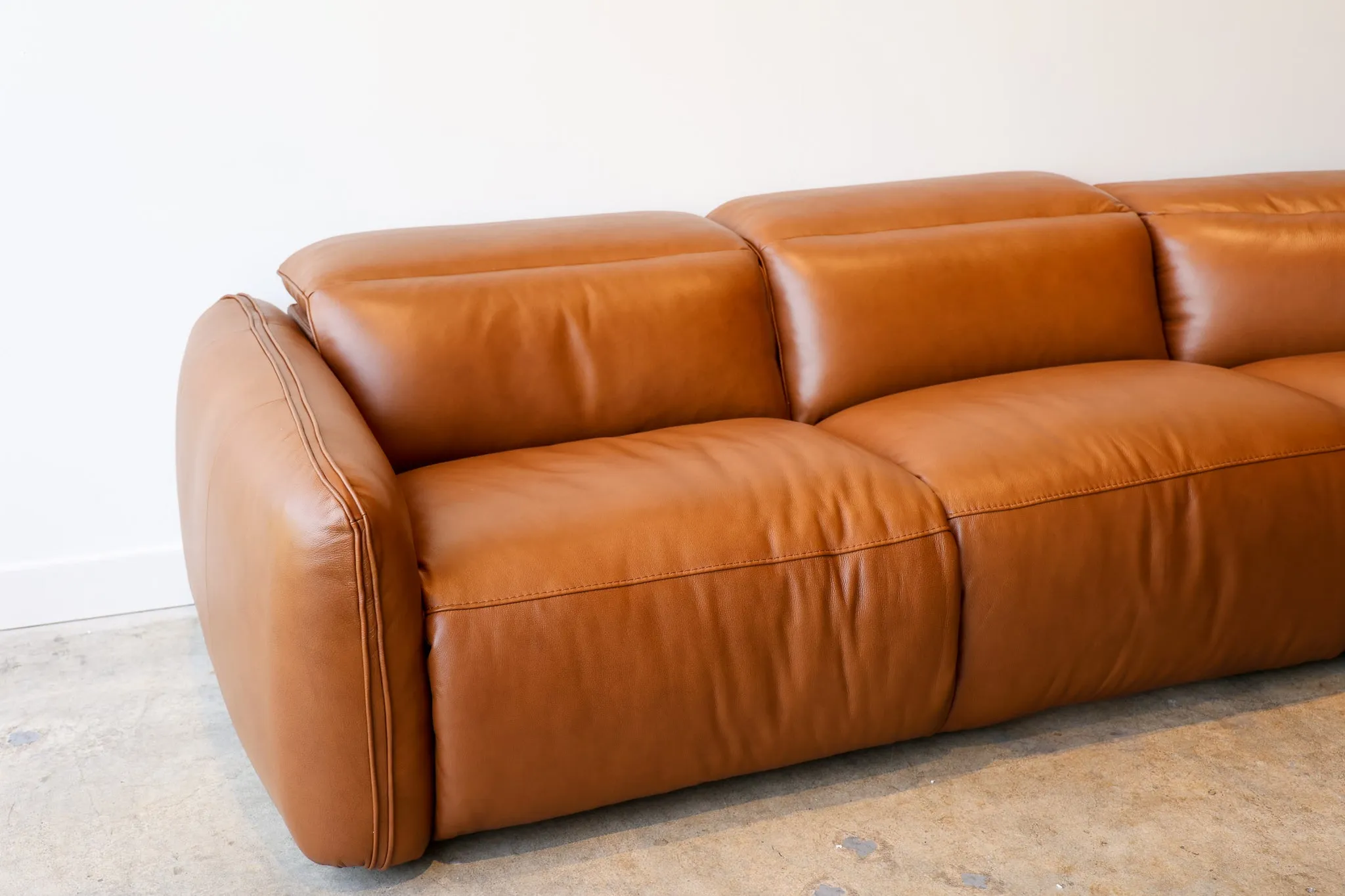 Bentley Reclining Sectional
