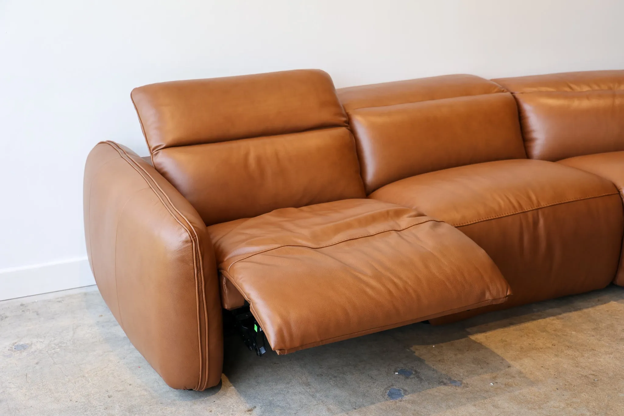 Bentley Reclining Sectional