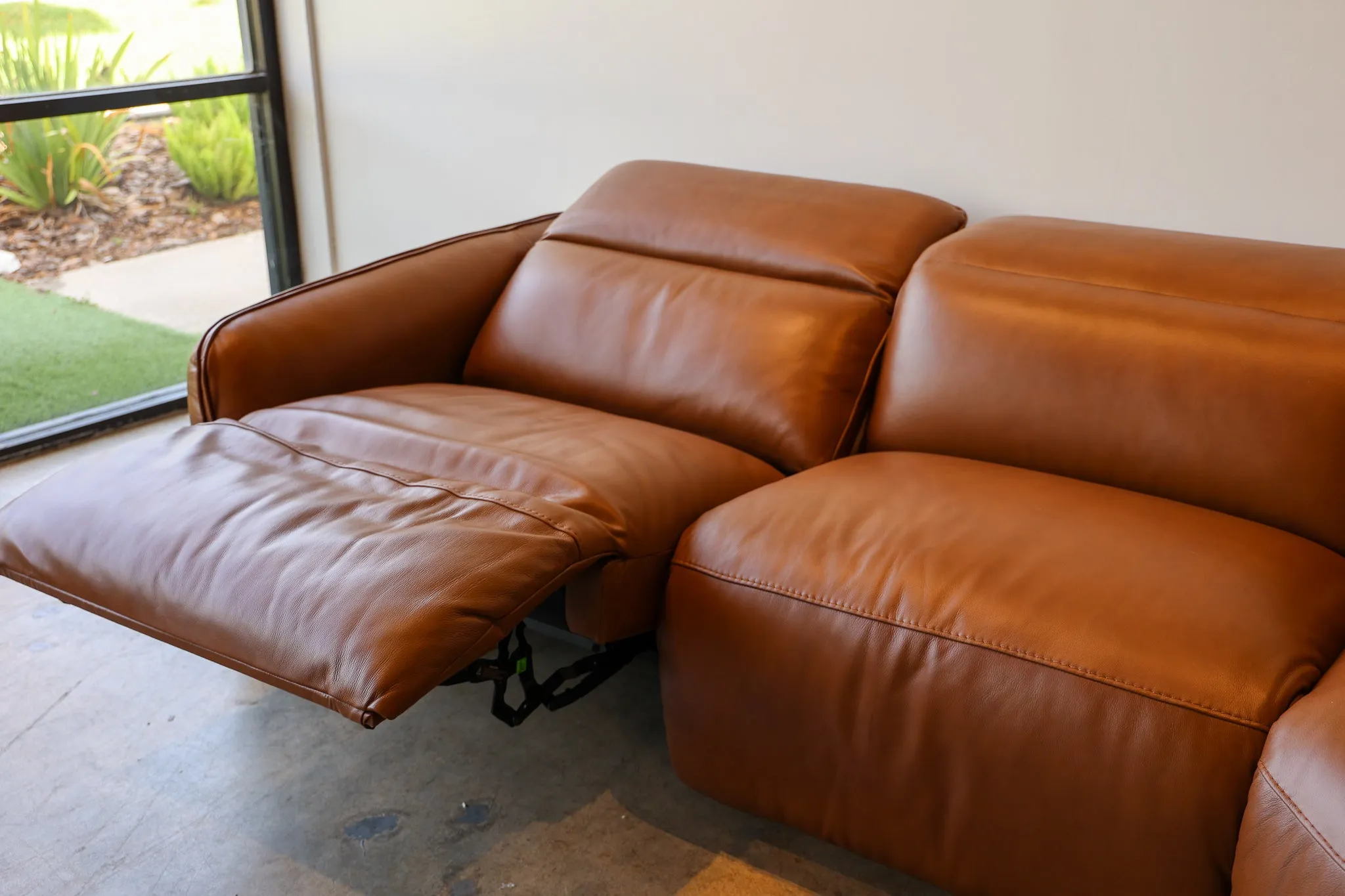 Bentley Reclining Sectional