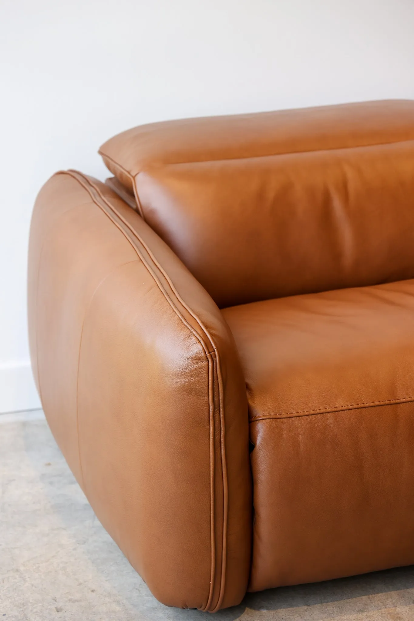 Bentley Reclining Sectional