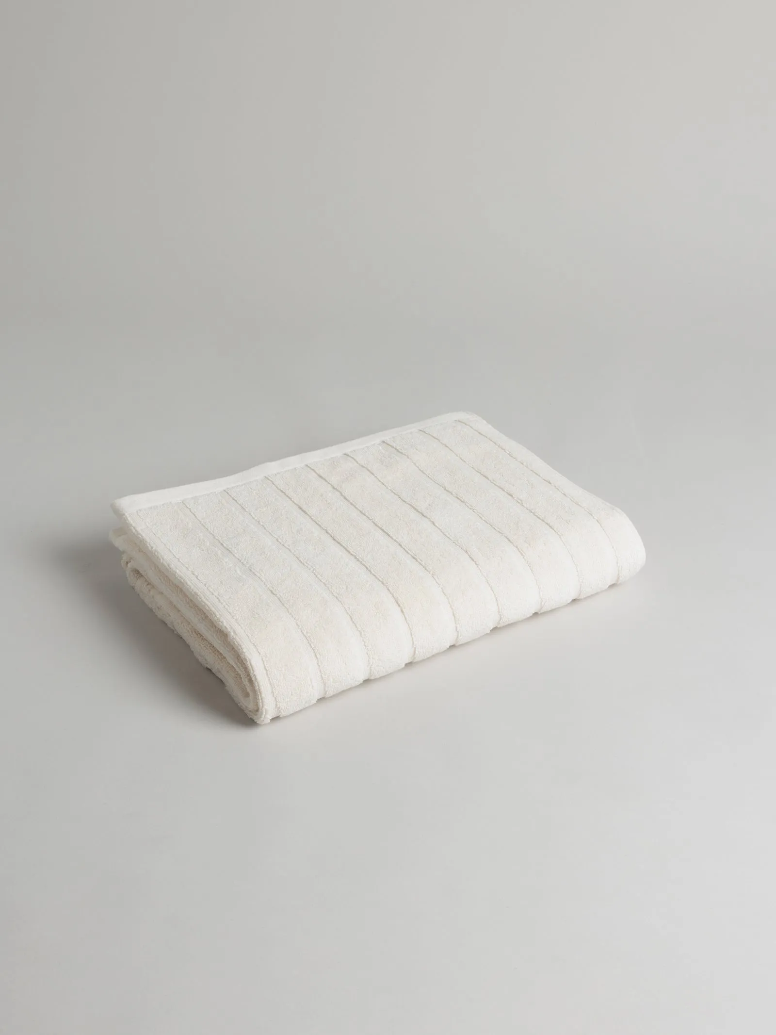 St Clair Bath Towel - Ivory